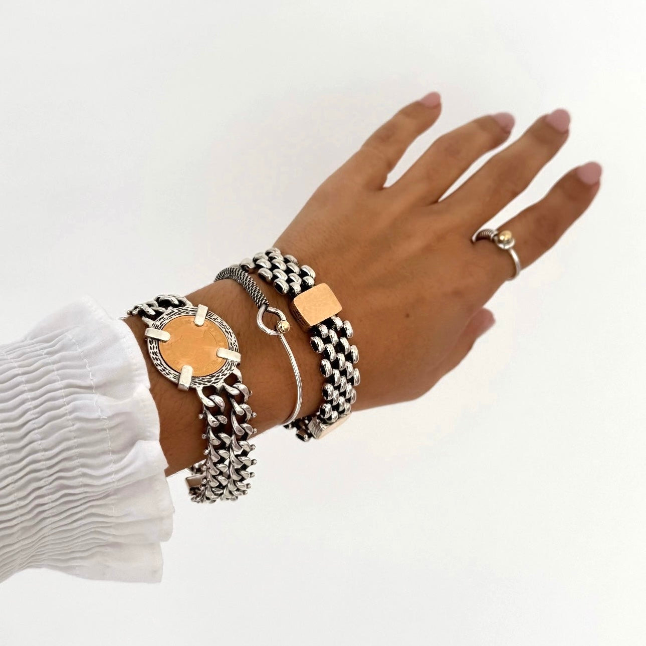 Pulseira com libra em prata